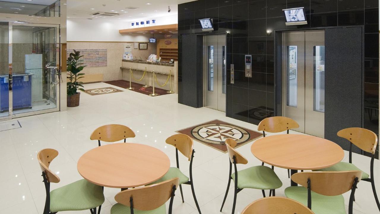 Toyoko Inn Hokkaido Asahikawa Eki Higashi Guchi Luaran gambar